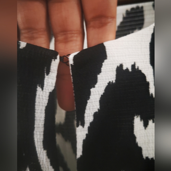 Reitmans short sleeved top animal print - Picture 2 of 4